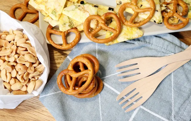 pretzel, pastries, snack, oktoberfest, peanuts, nuts, crisps, forks. Food truck permit for festivals: who issues temporary event approval